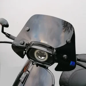 Roger Styling - Laag Zwart Windscherm voor Vespa Sprint