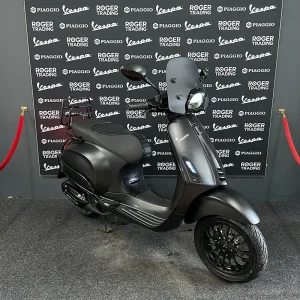 Vespa Sprint 50 - 2020 - Euro4 - Notte