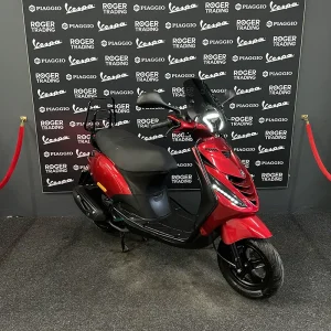 Piaggio Zip 50 - Brom - 2019 - Euro4 - Bordeaux Rood